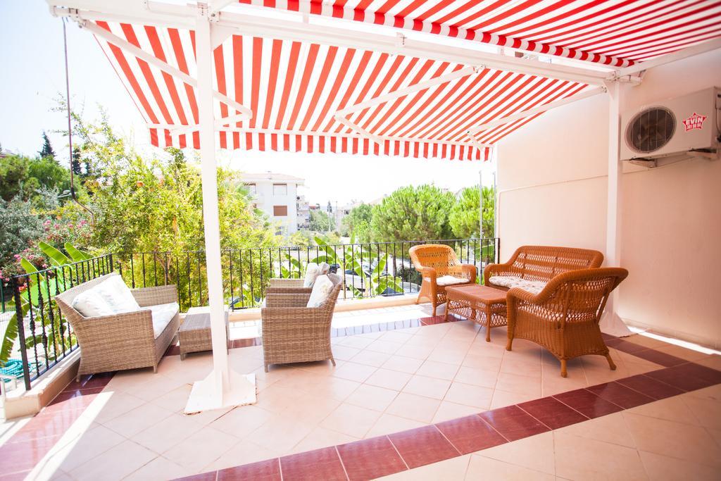 Yalcinkaya Apart Hotel Cesme Bagian luar foto