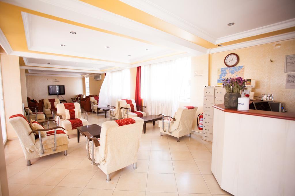 Yalcinkaya Apart Hotel Cesme Bagian luar foto